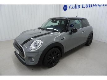 MINI Hatch Hatch 1.5 Cooper Steptronic Euro 6 (s/s) 3dr