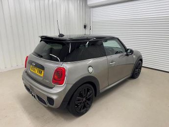MINI Hatch Hatch 2.0 Cooper S Auto Euro 6 (s/s) 3dr