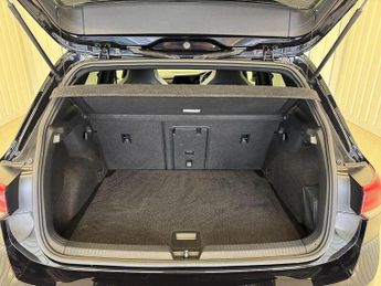 Volkswagen Golf Golf 2.0 TDI R-Line Hatchback 5dr Diesel DSG Euro 6 (s/s) (150 p