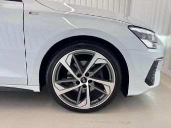 Audi A3 A3 1.5 TFSI 35 Edition 1 Sportback S Tronic Euro 6 (s/s) 5dr