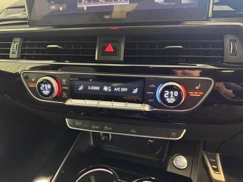 Audi A4 Avant A4 Avant 2.0 TFSI 35 Black Edition S Tronic Euro 6 (s/s) 5dr
