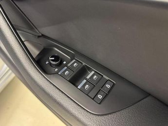 Audi A6 Avant A6 Avant 2.0 TDI 40 Black Edition S Tronic quattro Euro 6 (s/s) 