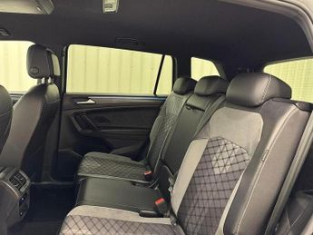 Volkswagen Tiguan Allspace Tiguan Allspace 1.5 TSI R-Line DSG Euro 6 (s/s) 5dr