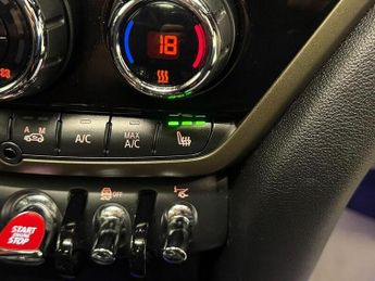 MINI Countryman Countryman 1.5 Cooper Auto 6Spd ALL4 Euro 6 (s/s) 5dr