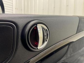 MINI Countryman Countryman 2.0 John Cooper Works Auto ALL4 Euro 6 (s/s) 5dr
