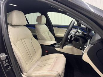 BMW 5 Series 5 Series 2.0 520i MHT M Sport Steptronic Euro 6 (s/s) 4dr