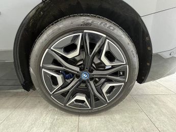 BMW iX 40 M Sport