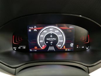 SEAT Arona TSI FR