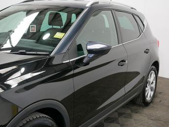 SEAT Arona TSI FR