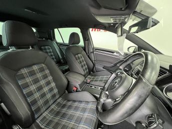 Volkswagen Golf TSI GTE