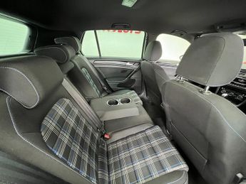 Volkswagen Golf TSI GTE
