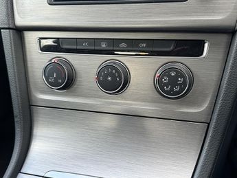 Volkswagen Golf Match Tdi Bluemotion Technology Dsg