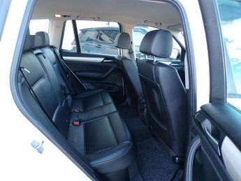 BMW X3 20d SE