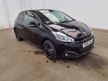 Peugeot 208 PureTech Black Edition