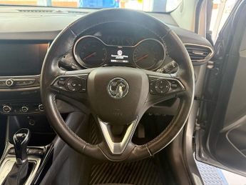 Vauxhall Crossland 1.5 Turbo D Ultimate SUV 5dr Diesel Auto Euro 6 (s/s) (120 ps)