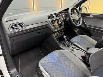Volkswagen Tiguan 2.0 TSI R SUV 5dr Petrol DSG 4Motion Euro 6 (s/s) (320 ps)