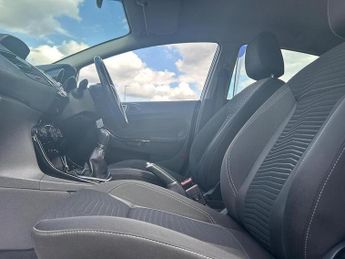 Ford Fiesta 1.25 Zetec Hatchback 5dr Petrol Manual Euro 6 (82 ps)
