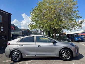 Hyundai IONIQ 38.3kWh Premium Hatchback 5dr Electric Auto (136 ps)