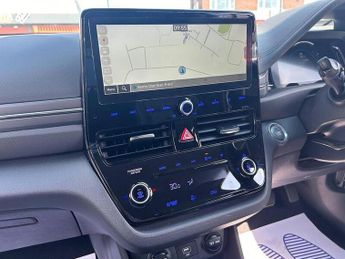 Hyundai IONIQ 38.3kWh Premium Hatchback 5dr Electric Auto (136 ps)