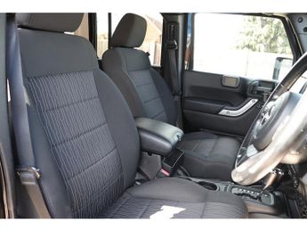 Jeep Wrangler V6 Sahara Unlimited