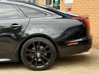 Jaguar XJ d V6 R-Sport