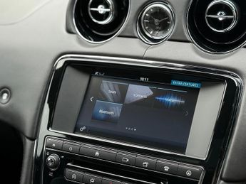 Jaguar XJ d V6 R-Sport