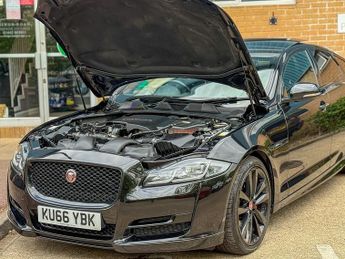 Jaguar XJ d V6 R-Sport