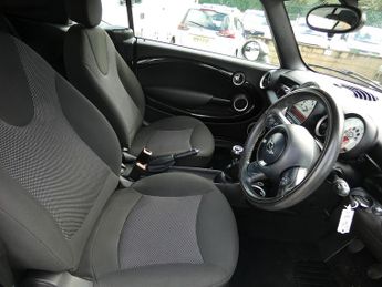 MINI Convertible Cooper