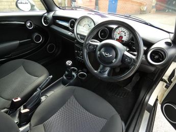 MINI Convertible Cooper