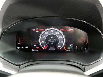 SEAT Arona TSI FR