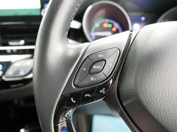 Toyota C-HR VVT-h Design