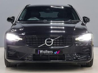 Volvo V60 B4 MHEV R-Design