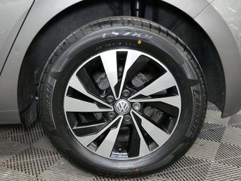 Volkswagen Polo SE