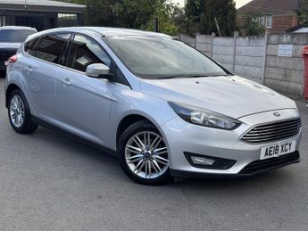 Ford Focus 1.0T EcoBoost Zetec Edition Hatchback 5dr Petrol Auto Euro 6 (s/