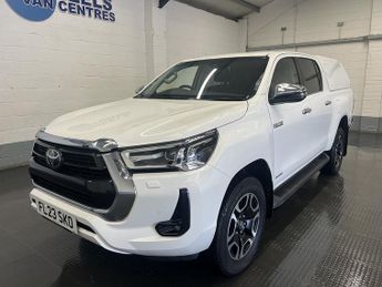Toyota Hi Lux 2.4 D-4D Invincible Pickup Double Cab 4dr Diesel Auto 4WD Euro 6