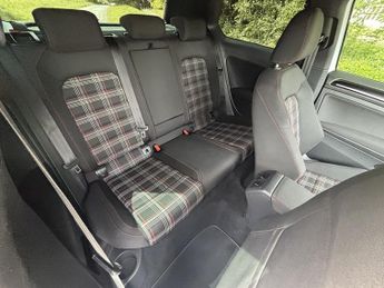 Volkswagen Golf TSI BlueMotion Tech GTI Performance