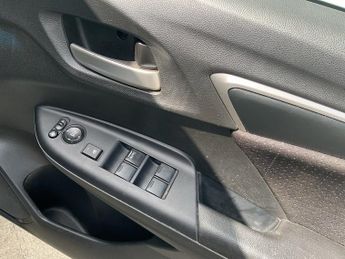 Honda FIT Hybrid F PACKAGE