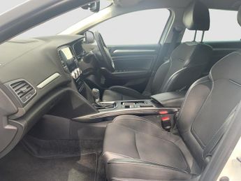 Renault Megane E-TECH Iconic