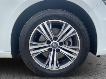 Renault Megane E-TECH Iconic