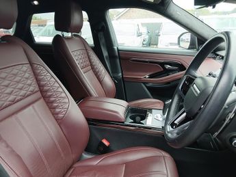 Land Rover Range Rover Evoque P300e Autobiography