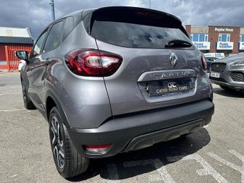 Renault Captur 1.3 TCe ENERGY Iconic SUV 5dr Petrol EDC Euro 6 (s/s) (150 ps)