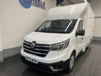 Renault Trafic 2.0 BLUEDCI 150 BHP LONG LOW LOADER RED EDITION 2.0 2dr Luton Ma