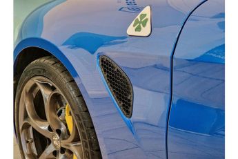 Alfa Romeo Giulia V6 Bi-Turbo Quadrifoglio