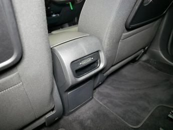 Volkswagen Sharan TSI SE Nav