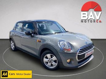 MINI Hatch Cooper