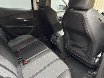 Peugeot 3008 1.5 BlueHDi Allure SUV 5dr Diesel EAT Euro 6 (s/s) (130 ps)