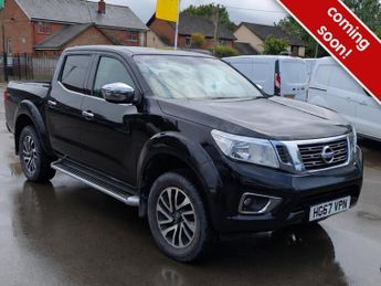 Nissan Navara 2.3 dCi Acenta+ Pickup Double Cab 4dr Diesel Manual 4WD Euro 6 (
