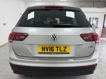Volkswagen Tiguan TDI BlueMotion Tech SE Navigation