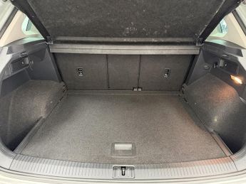 Volkswagen Tiguan TDI BlueMotion Tech SE Navigation