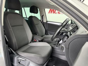 Volkswagen Tiguan TDI BlueMotion Tech SE Navigation